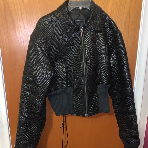 Leather jacket - Picture 2 of 8